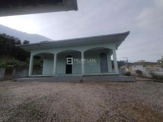 Casa / Sobrado para Venda em São José/SC Fazenda Santo Antônio 3 Quartos
