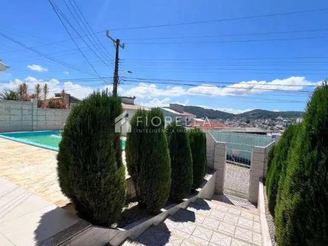 Casa / Sobrado para Venda em São José/SC Flor de Nápolis 3 Quartos