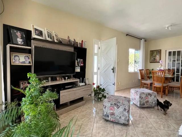 Casa / Sobrado para Venda em São José/SC Flor de Nápolis 3 Quartos