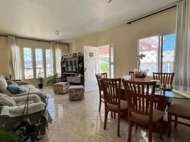 Casa / Sobrado para Venda em São José/SC Flor de Nápolis 3 Quartos