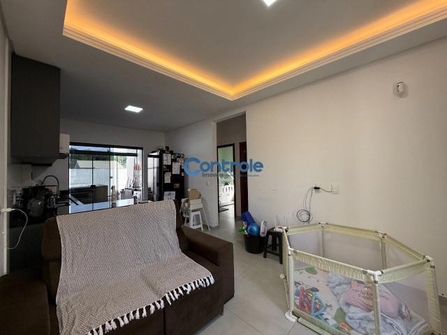 Casa / Sobrado para Venda em São José/SC Forquilhas 3 Quartos