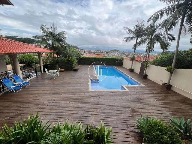 Casa / Sobrado para Venda em São José/SC Forquilhinha 5 Quartos