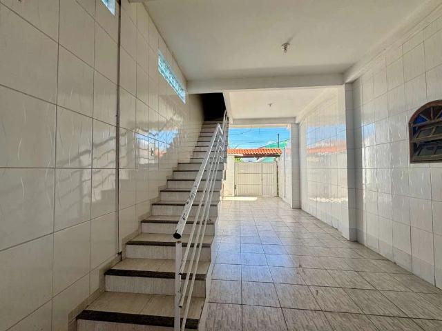 Casa / Sobrado para Venda em São José/SC Forquilhinha 7 Quartos