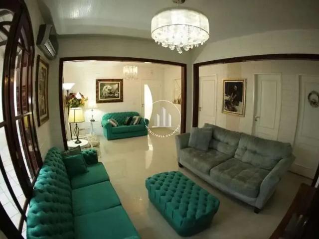 Casa / Sobrado para Venda em São José/SC Forquilhinha 3 Quartos