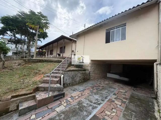 Casa / Sobrado para Venda em São José/SC Forquilhinha 3 Quartos