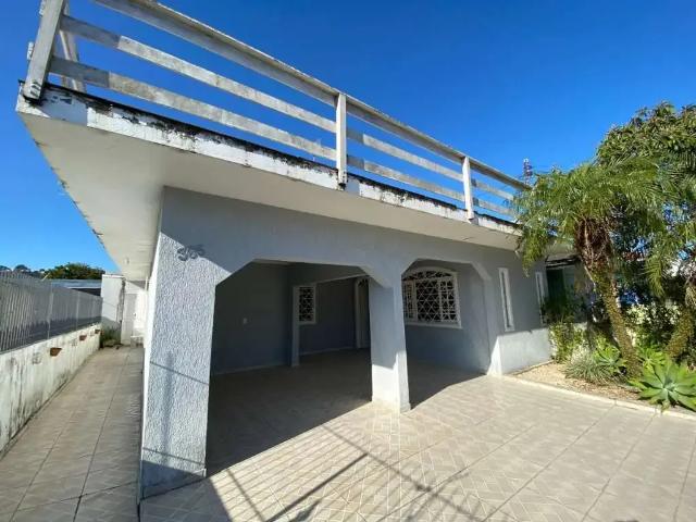Casa / Sobrado para Venda em São José/SC Forquilhinha 3 Quartos