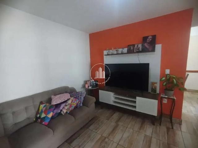 Casa / Sobrado para Venda em São José/SC Forquilhinha 3 Quartos
