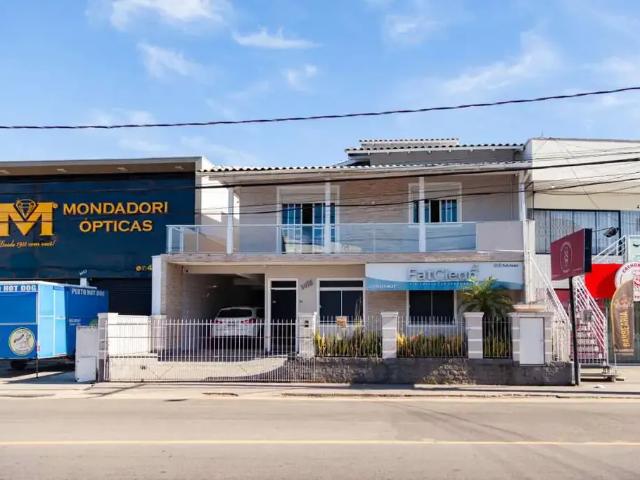 Casa / Sobrado para Venda em São José/SC Forquilhinha 4 Quartos