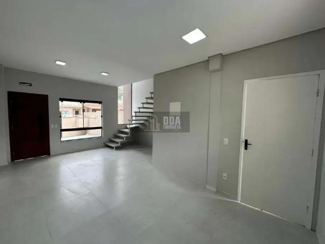 Casa / Sobrado para Venda em São José/SC Ipiranga 2 Quartos