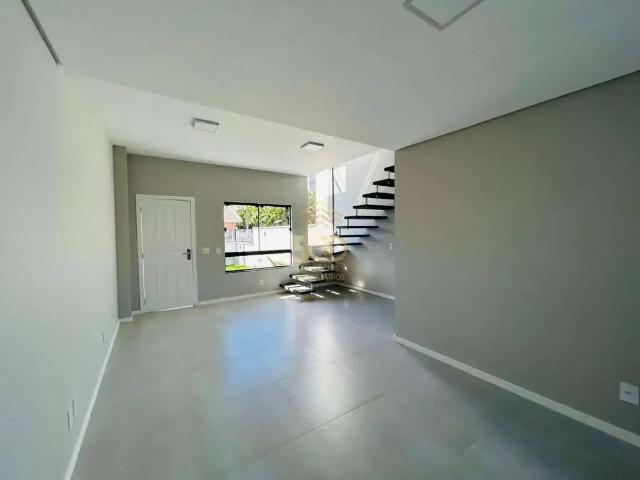 Casa / Sobrado para Venda em São José/SC Ipiranga 2 Quartos