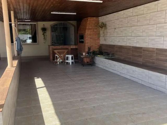 Casa / Sobrado para Venda em São José/SC Ipiranga 3 Quartos