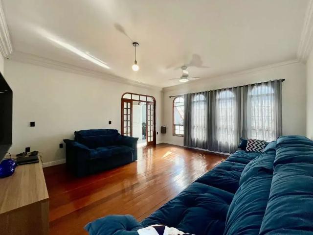 Casa / Sobrado para Venda em São José/SC Ipiranga 3 Quartos