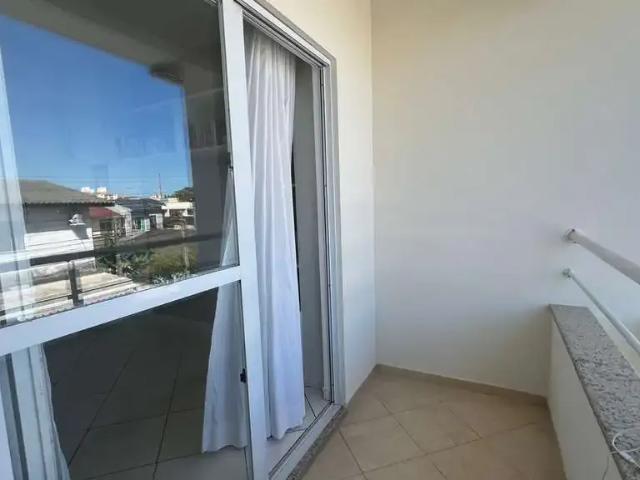 Casa / Sobrado para Venda em São José/SC Ipiranga 3 Quartos