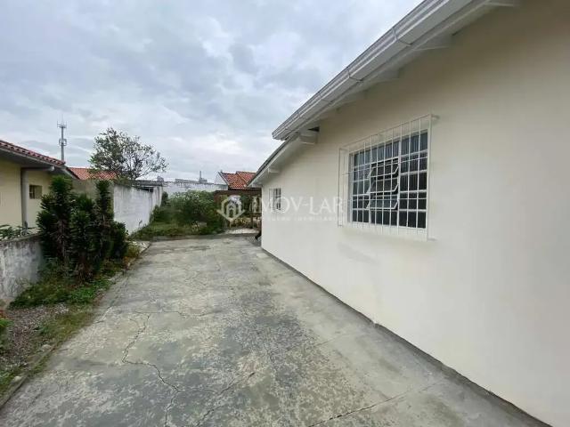 Casa / Sobrado para Venda em São José/SC Ipiranga 3 Quartos