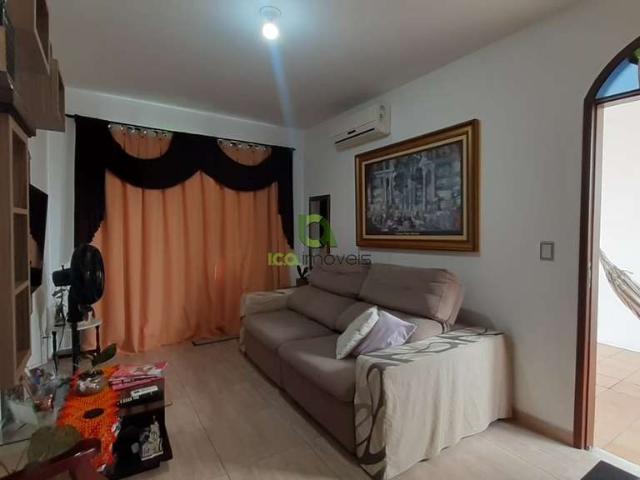 Casa / Sobrado para Venda em São José/SC Ipiranga 5 Quartos