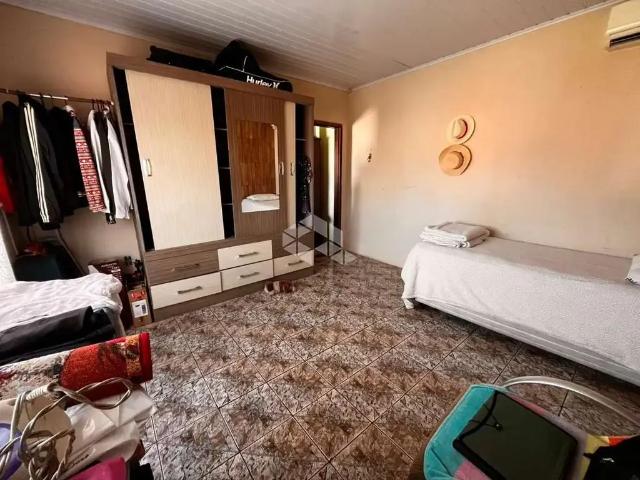 Casa / Sobrado para Venda em São José/SC Ipiranga 5 Quartos
