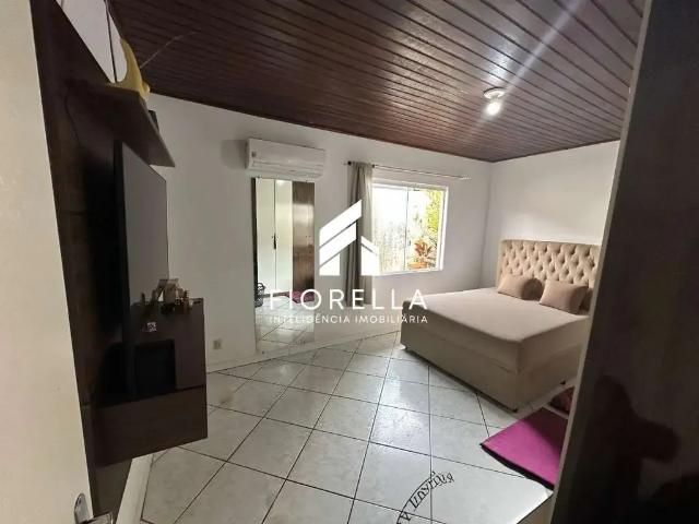 Casa / Sobrado para Venda em São José/SC Kobrasol 3 Quartos