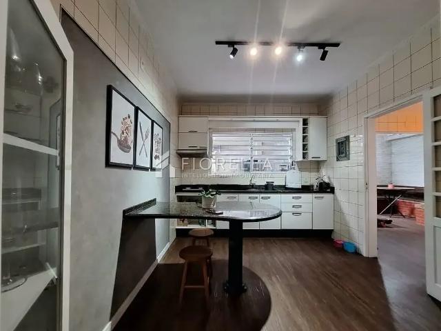 Casa / Sobrado para Venda em São José/SC Kobrasol 4 Quartos