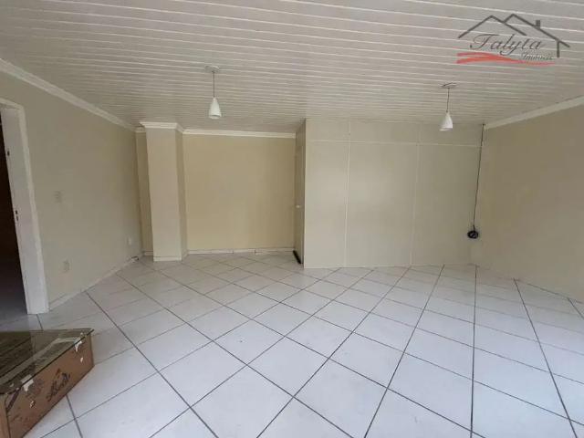 Casa / Sobrado para Venda em São José/SC Kobrasol 5 Quartos