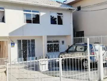 Casa / Sobrado para Venda em São José/SC Kobrasol 5 Quartos