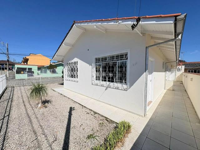 Casa / Sobrado para Venda em São José/SC Picadas do Sul 3 Quartos