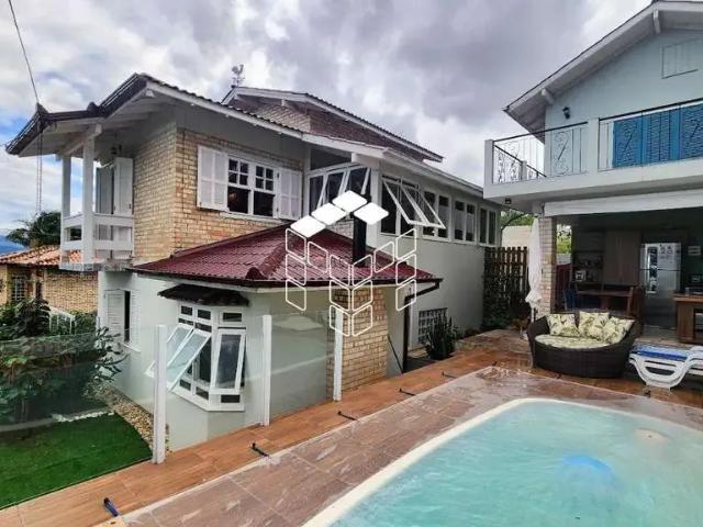 Casa / Sobrado para Venda em São José/SC Ponta de Baixo 4 Quartos