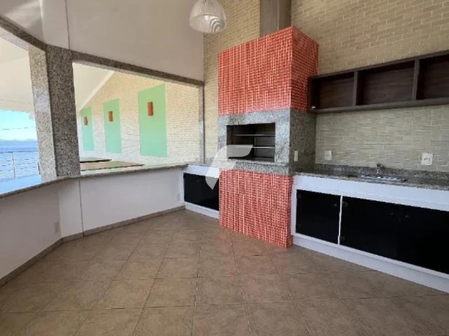 Casa / Sobrado para Venda em São José/SC Ponta de Baixo 4 Quartos