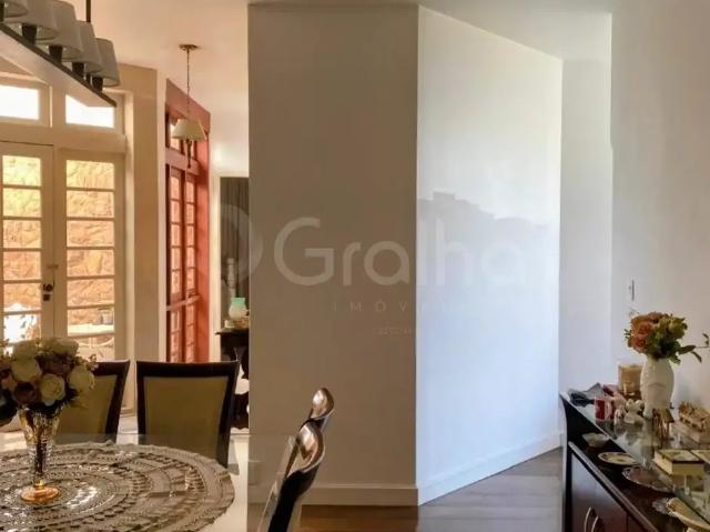 Casa / Sobrado para Venda em São José/SC Ponta de Baixo 5 Quartos