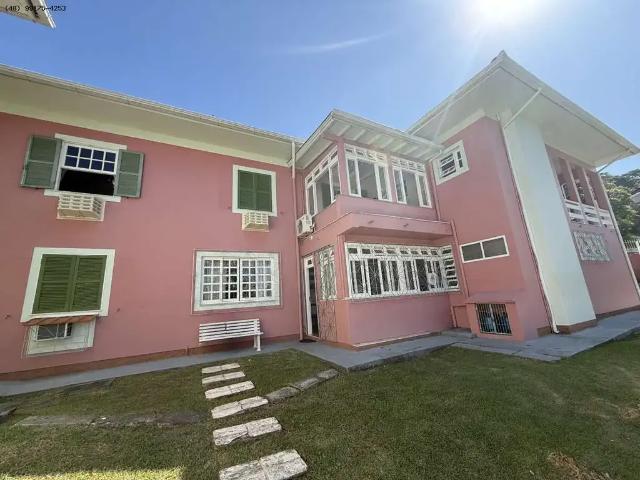 Casa / Sobrado para Venda em São José/SC Ponta de Baixo 6 Quartos