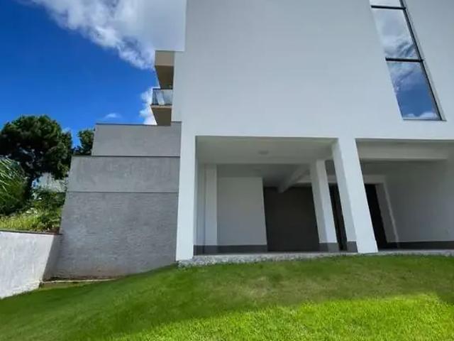 Casa / Sobrado para Venda em São José/SC Potecas 3 Quartos