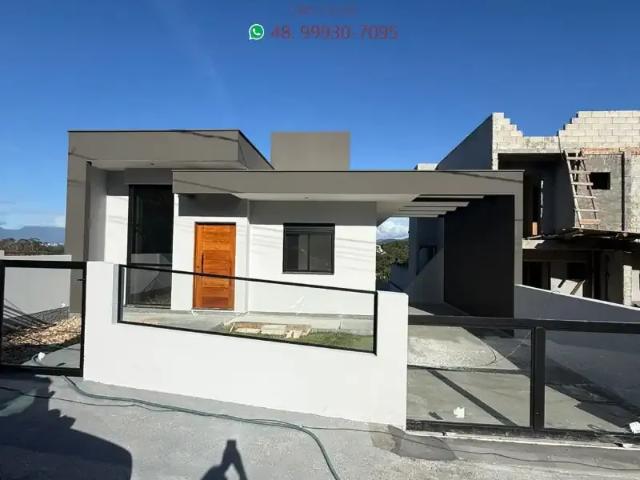 Casa / Sobrado para Venda em São José/SC Potecas 3 Quartos