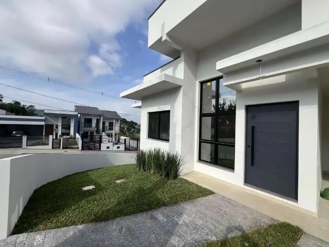 Casa / Sobrado para Venda em São José/SC Potecas 3 Quartos
