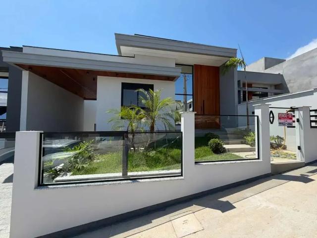 Casa / Sobrado para Venda em São José/SC Potecas 3 Quartos
