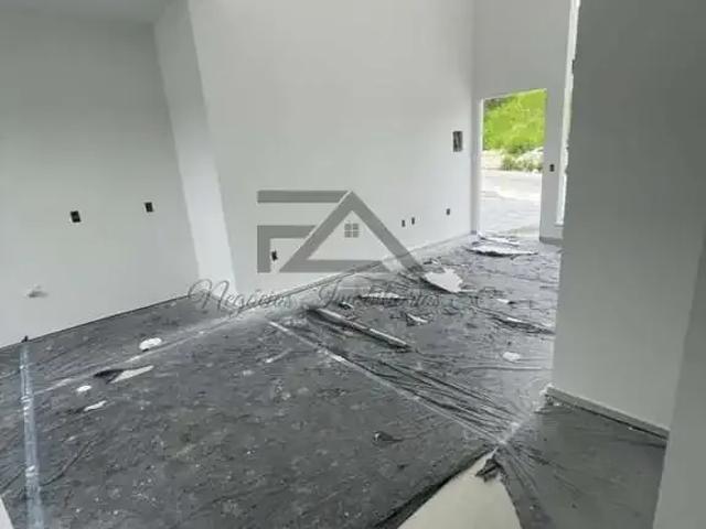 Casa / Sobrado para Venda em São José/SC Potecas 3 Quartos