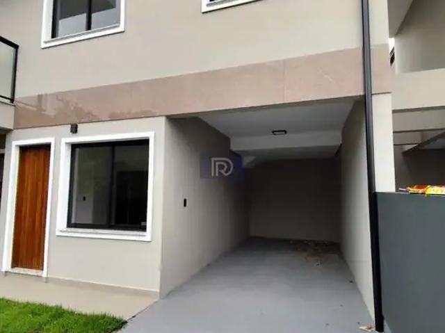 Casa / Sobrado para Venda em São José/SC Potecas 3 Quartos