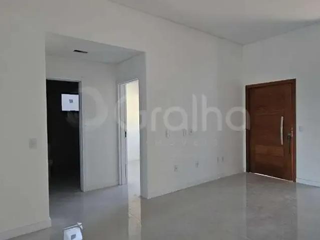 Casa / Sobrado para Venda em São José/SC Potecas 3 Quartos
