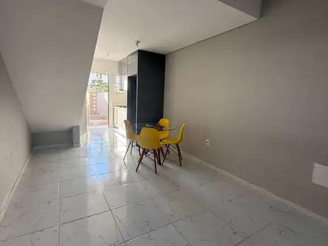 Casa / Sobrado para Venda em São José/SC Potecas 2 Quartos