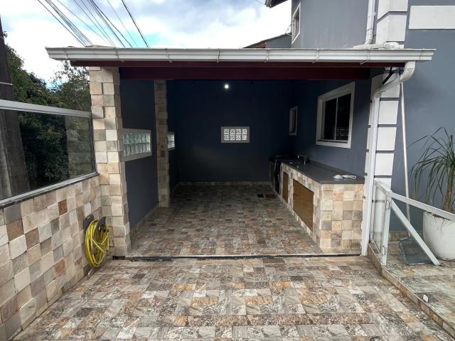 Casa / Sobrado para Venda em São José/SC Potecas 2 Quartos