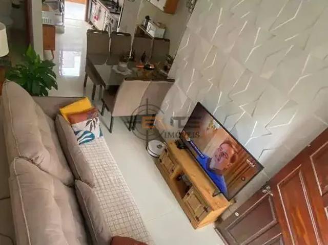 Casa / Sobrado para Venda em São José/SC Potecas 2 Quartos