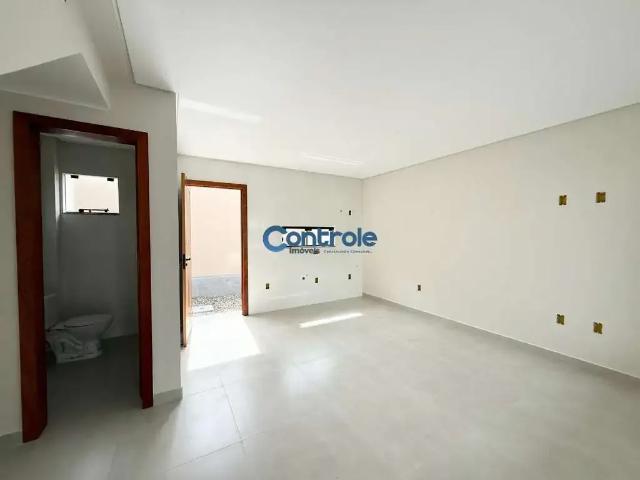 Casa / Sobrado para Venda em São José/SC Potecas 2 Quartos