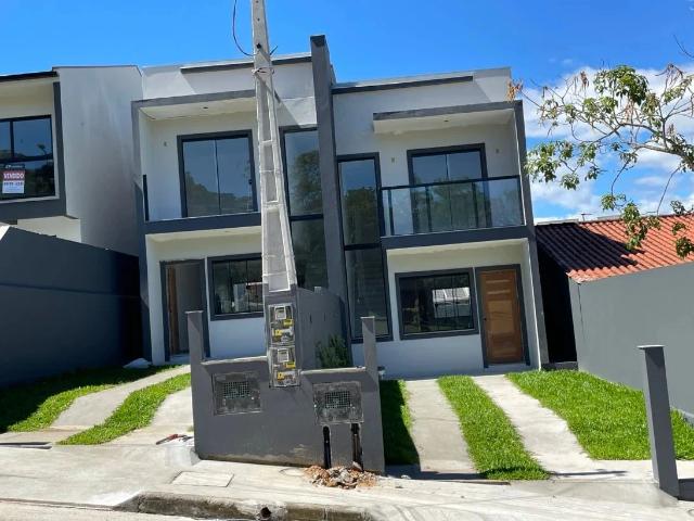 Casa / Sobrado para Venda em São José/SC Potecas 2 Quartos
