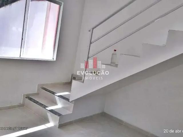 Casa / Sobrado para Venda em São José/SC Potecas 2 Quartos