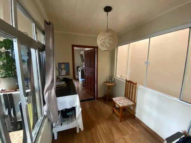 Casa / Sobrado para Venda em São José/SC Potecas 4 Quartos