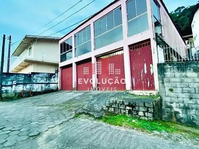 Casa / Sobrado para Venda em São José/SC Potecas 4 Quartos