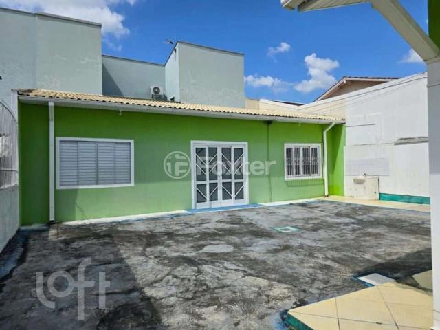 Casa / Sobrado para Venda em São José/SC Praia Comprida 2 Quartos