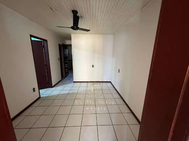 Casa / Sobrado para Venda em São José/SC Praia Comprida 3 Quartos