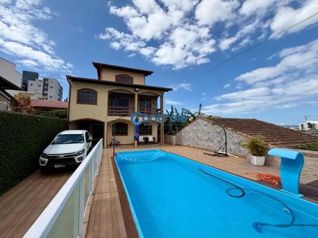 Casa / Sobrado para Venda em São José/SC Praia Comprida 3 Quartos
