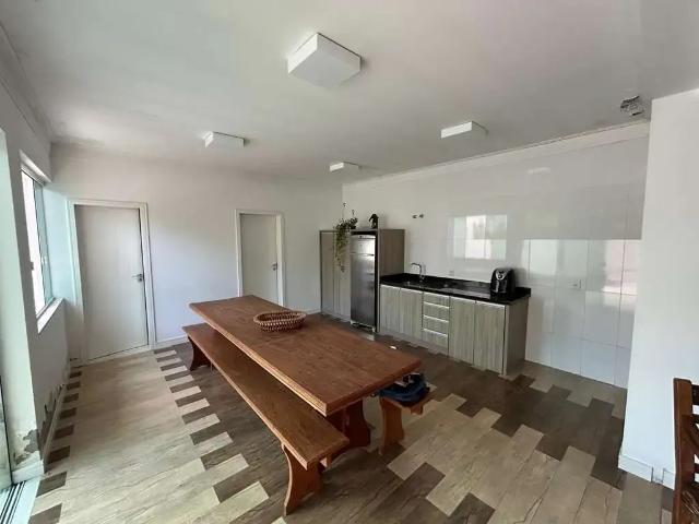 Casa / Sobrado para Venda em São José/SC Praia Comprida 4 Quartos