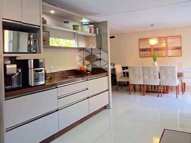 Casa / Sobrado para Venda em São José/SC Roçado 3 Quartos