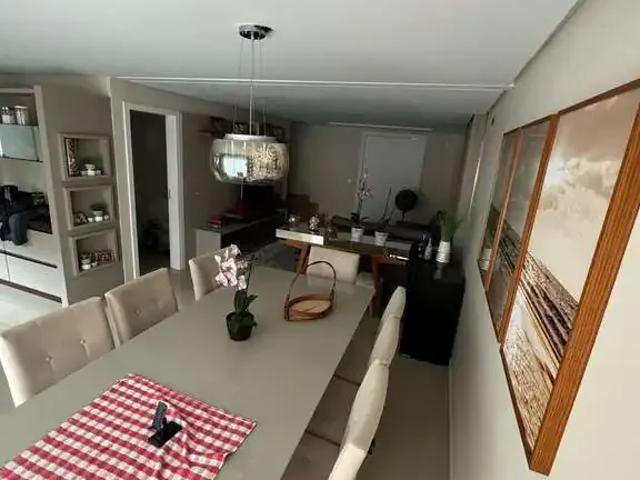 Casa / Sobrado para Venda em São José/SC Roçado 3 Quartos